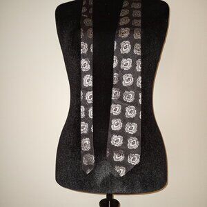 SILVER-GREY ROSES SILK TIE DAGR